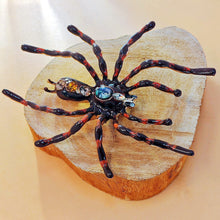 Load image into Gallery viewer, Punk Style Oversize Brown Enamel Tarantula Spider Broach Gothic Jewelry
