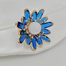 Load image into Gallery viewer, Pretty Imitated Pearl and Blue Crystal Flower Brooch Pin Gift Jewelry
