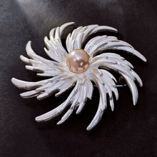 Load image into Gallery viewer, Splendid Large Imitated Pearl Domed Swirl Brooch Pinwheel Jewelry

