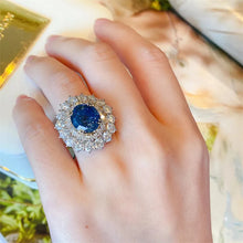 Load image into Gallery viewer, Royal Vintage Two Round CZ Cluster Blue Round Cocktail Rings for Women Party
