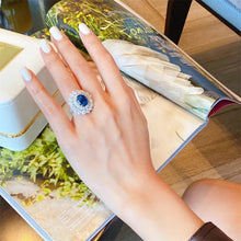 Load image into Gallery viewer, Royal Vintage Two Round CZ Cluster Blue Round Cocktail Rings for Women Party
