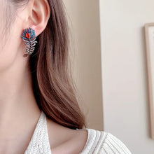 Load image into Gallery viewer, Stunning Vintage Blue Green Peacock Feather Earrings  Statement Costume Jewelry
