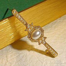 Load image into Gallery viewer, Delicate Vintage Ornate Imitated Oval Pearl Bar Stick Pins
