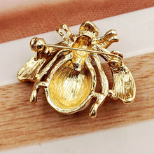 Load image into Gallery viewer, Jewelblings Fantastic Vintage Leaf Dec Red Enamel Bee Pin Brooch Designer Insect Coats Jeans Clothes Bags Backpacks Hats Caps Shawl Jewelry
