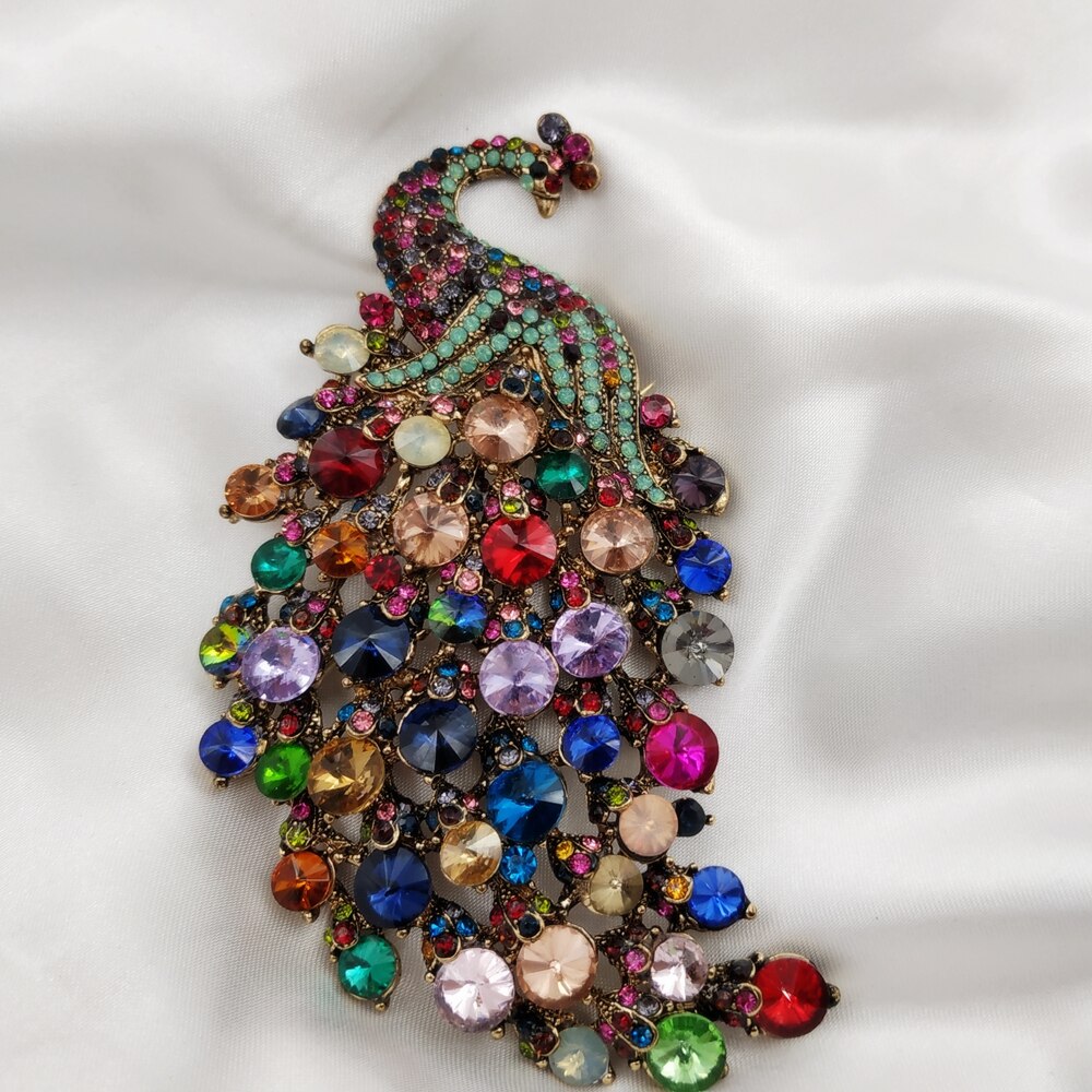 Large statement brooches top