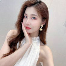 Load image into Gallery viewer, Jewelblings Classic Vintage Embellish Sapphire Blue Heart Drop Earrings for Dinner Party
