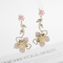 Load image into Gallery viewer, Jewelblings Exquisite Green Leaf Golden Vine Yellow Flower Drop Earrings Luxury Formal Event Ball Dinner Accessory
