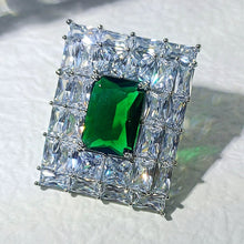 Load image into Gallery viewer, Old European Vintage Stylish Clear and Green Art Deco Rectangle Pins Brooches
