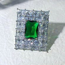 Load image into Gallery viewer, Old European Vintage Stylish Clear and Green Art Deco Rectangle Pins Brooches
