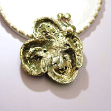 Load image into Gallery viewer, Jewelblings Vintage Multi Color Large Rhinestone Oversize Side Profile Green Butterfly Brooches Insect Pins with Imitated Pearl Accent
