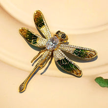 Load image into Gallery viewer, Stunning Articulated Trembling Enamel Wings Green Butterfly Brooch Pin
