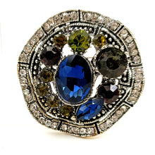 Load image into Gallery viewer, Jewelblings Vintage Silver Tone Round Shaped Olive Green and Dark Blue Stones Brooch Pin Art Deco Jewelry for Women Antique Costume Dressy
