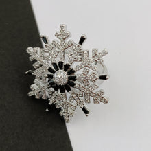 Load image into Gallery viewer, Jewelblings Gorgeous Black Clear White Snowflake Adjustable Rings for Women
